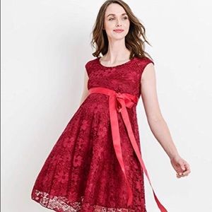 Maternity NWOT Gorgeous Red Floral Lace Dress